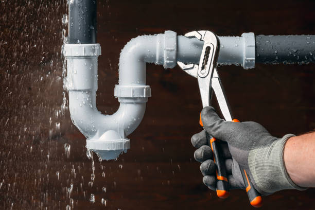 Professional Drain Cleaning technician working in Hildebran, NC